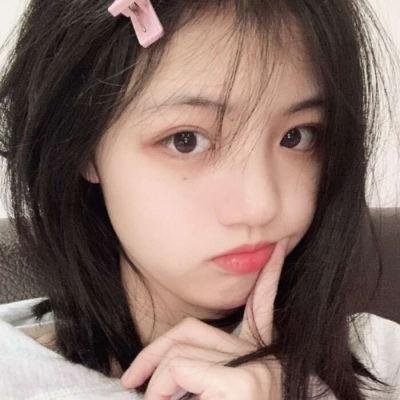 在相亲节目上闪婚五十岁霸总